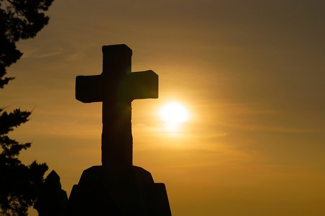 Cross on Horizon